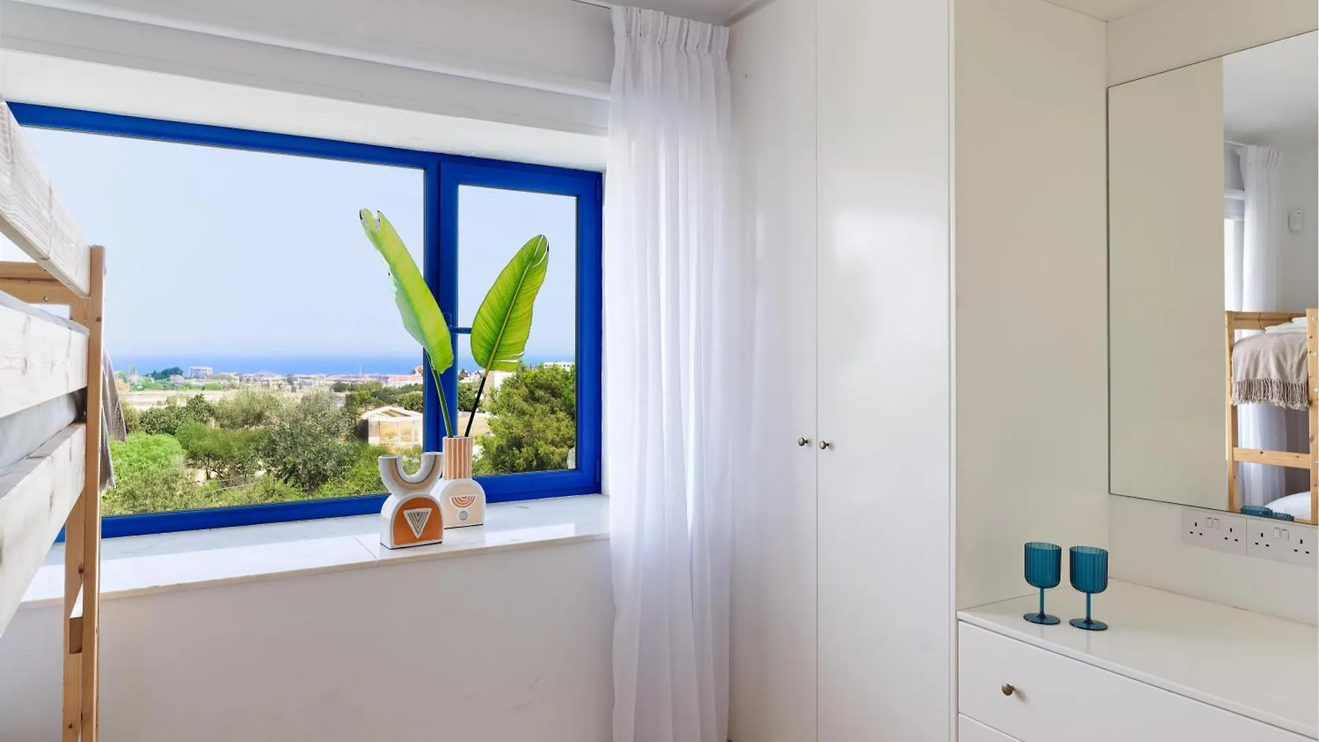 Orchard Villa - Newly Refreshed, Myconian Design Villa With Infinity Pool, Close To Profitis Elias And Located Five Minutes Away From The Heart Of Protaras 0*,