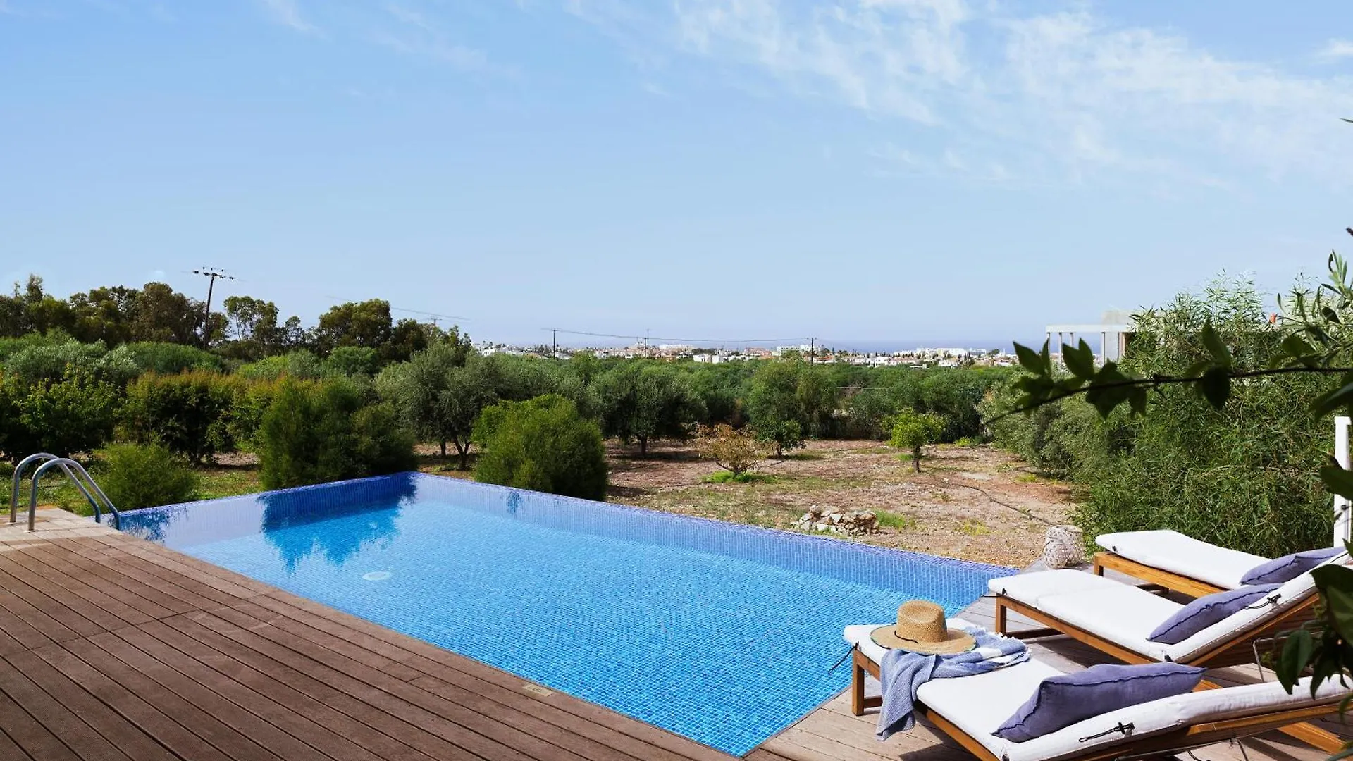 Orchard Villa - Newly Refreshed, Myconian Design Villa With Infinity Pool, Close To Profitis Elias And Located Five Minutes Away From The Heart Of פרוטאראס קפריסין